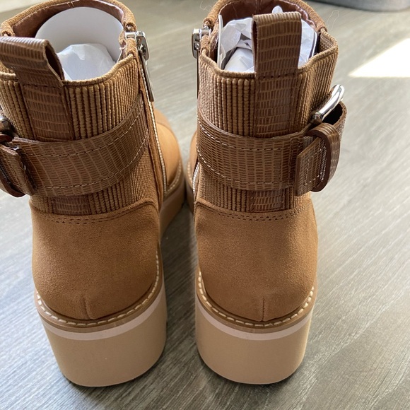 NIB Donald Pliner Tinsley Boot, Caramel, Size 8.5 - Picture 9 of 9